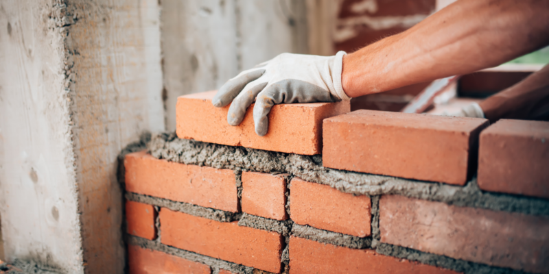 Toronto Commercial Brick Repair: 6 Things to Consider Before Hiring a Contractor