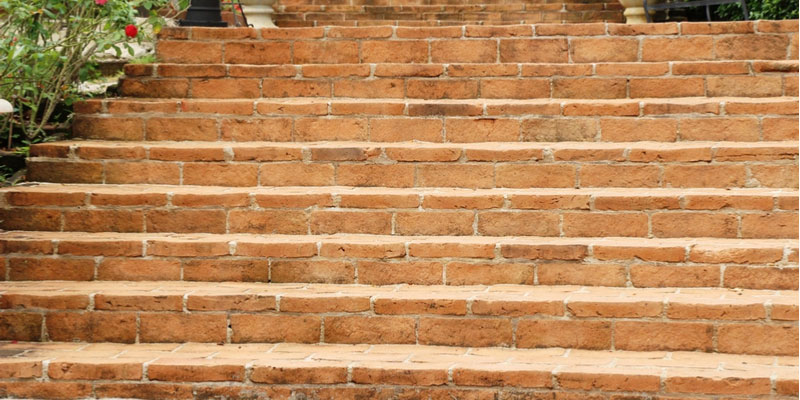 Should I Be Worried About Stair-Step Cracks on My Brick House?