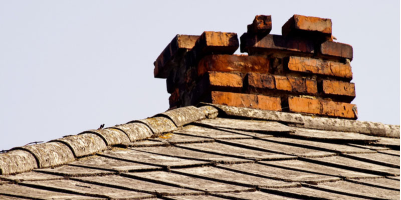 Why Do Chimney Crowns Crack in Toronto
