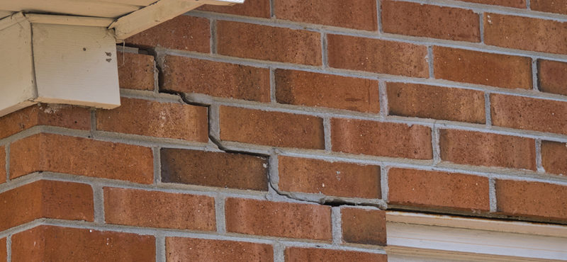 How to Know When Bricks Need Replacement